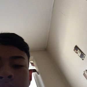 Meet your Posher, Carlos